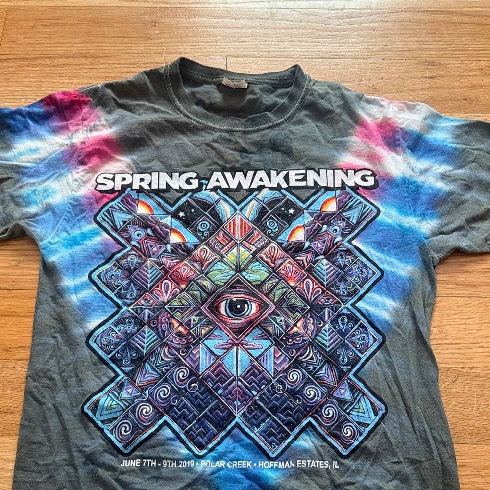 t shirt